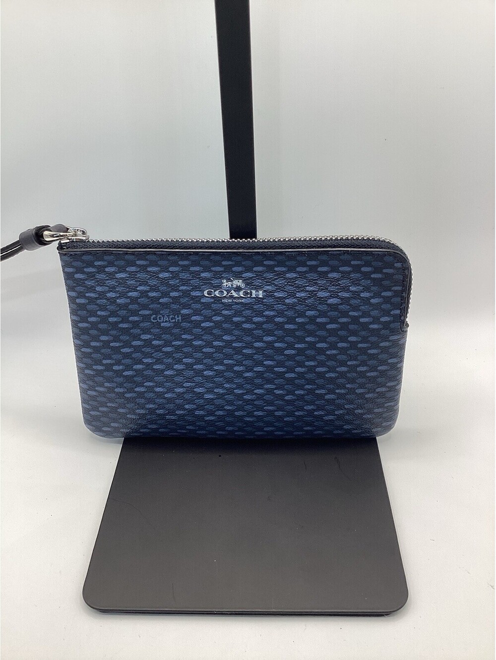 Coach Wristlet Pouch F35869 Sliver/Navy